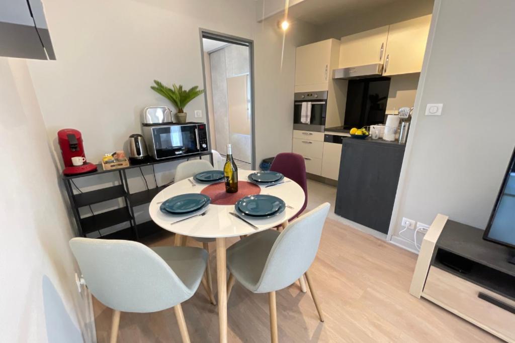 Nouveau - Grande Terrasse - L'Horloge - Calme - Home-One Besançon Exteriör bild
